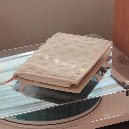 잔잔히 피는 꽃 북커버 ( 베이지 )