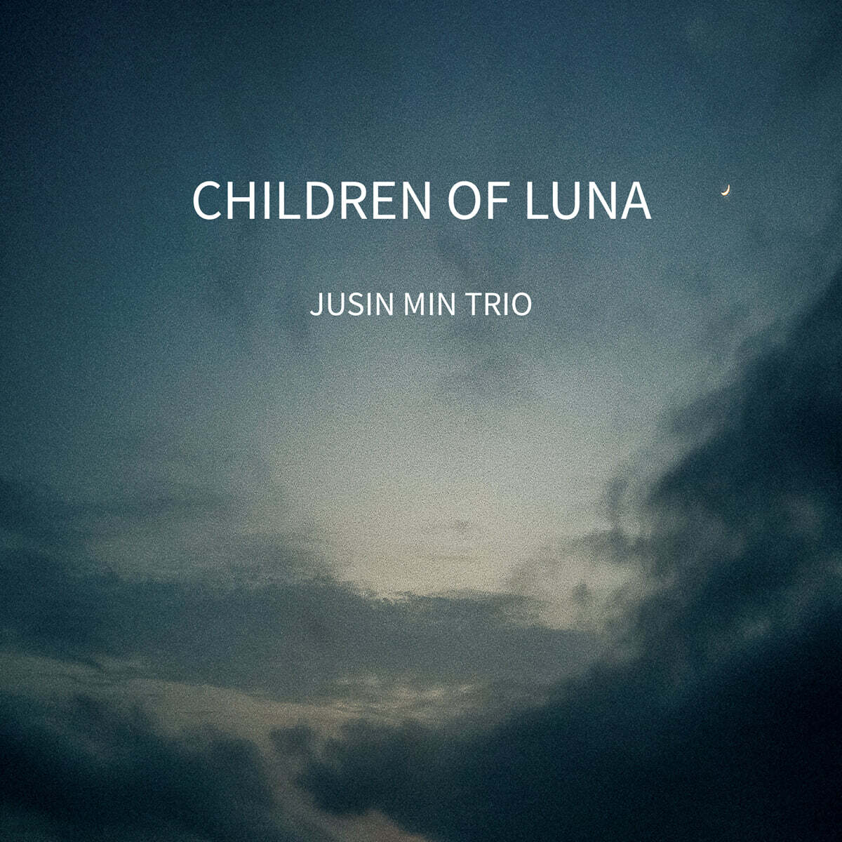 민주신 - 정규 3집 : CHILDREN OF LUNA
