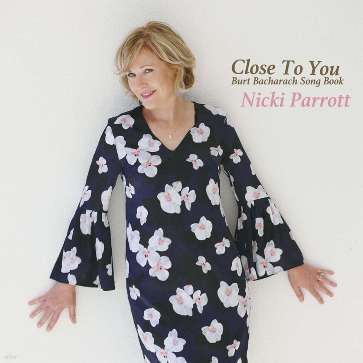 Nicki Parrott (니키 패럿) - Close To You-Burt Bacharach Song Book [2LP]