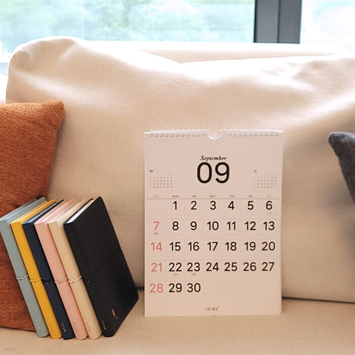 아이씨엘 클로버 벽걸이 스프링 캘린더 2026