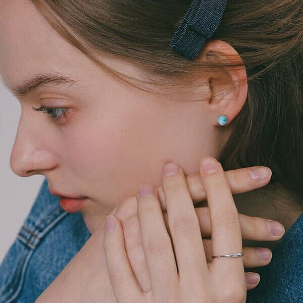 제이로렌 카보숑 라운드 라리마 실버 귀걸이 M03983