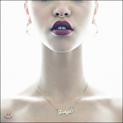FKA Twigs — EP2 앨범 커버