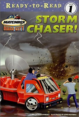 Ready-To-Read Level 1 : Storm Chaser!