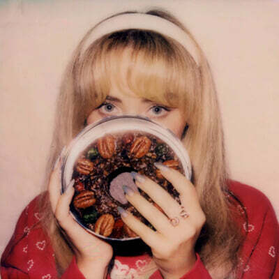 Sabrina Carpenter (사브리나 카펜터) - Fruitcake [올리브 그린 컬러 LP]