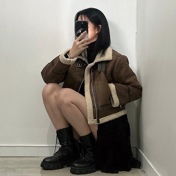 양털 안감 스웨이드 무스탕 자켓 [2color 버클 하이넥 크롭 여성 퍼 카라 뽀글이 숏 점퍼 여자 블랙 브라운 가을 겨울 아우터]
