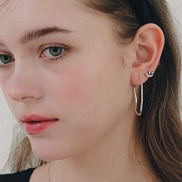 제이로렌 앤틱 프레첼 실버 귀걸이 M04070