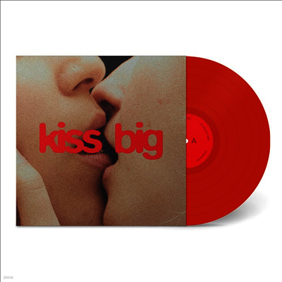 Ailbhe Reddy — Kiss Big 앨범 커버