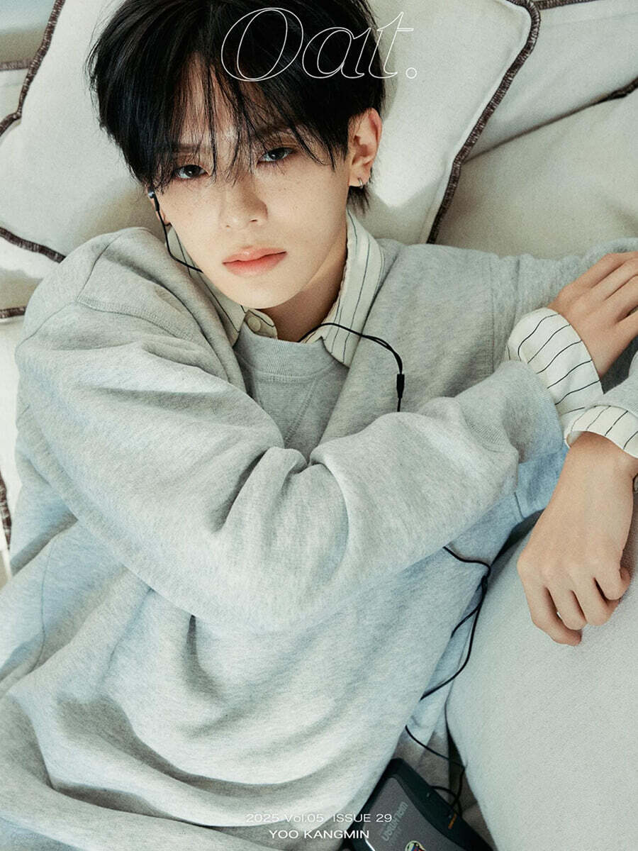 [B형] OAT Magazine 중국 2025년 12월 : VERIVERY 유강민 (柳冈旻 ) 커버 (B형 잡지+카드 2장)