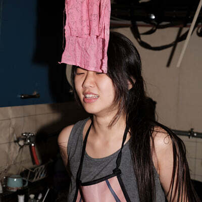 우희준 - 아, 진실이라는 모래알이 내 발밑을 찔러서 따갑다!