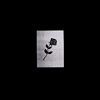 Shlohmo — Dark Red 앨범 커버