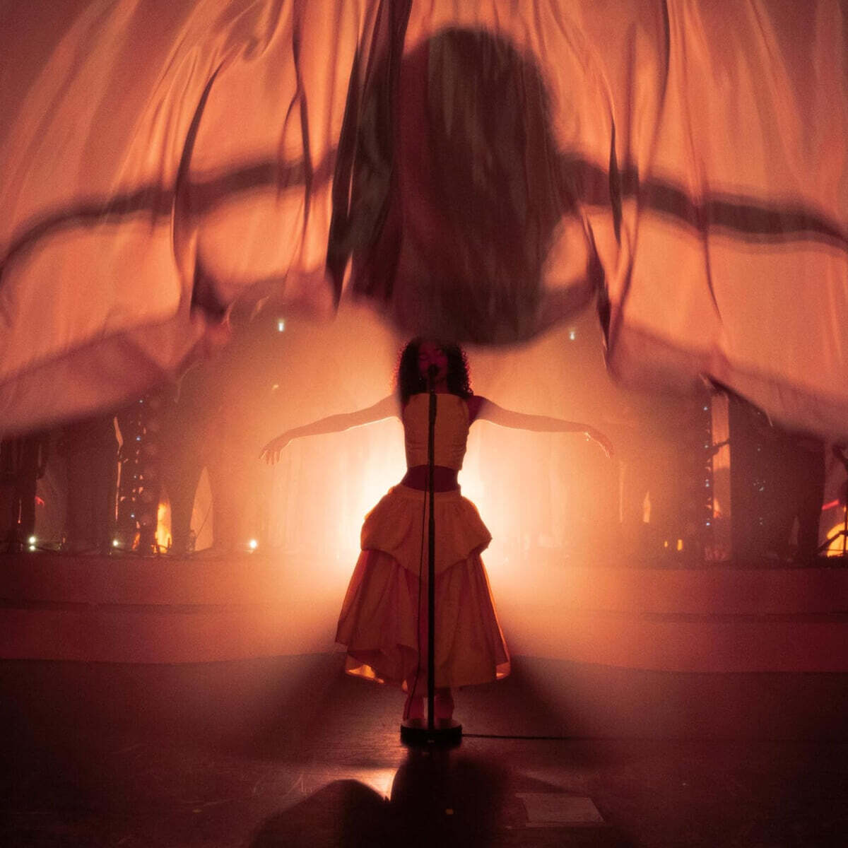 Olivia Dean (올리비아 딘) - Live At Eventim Apollo [2LP]