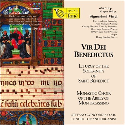 Monastic Choir of the Abbey of Montecassino — Montecassino Abbey Choir 성 베네딕트의 의식 전례 앨범 커버