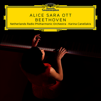 베토벤: 피아노 협주곡 1번 & 피아노 소나타 14번 (Beethoven: Piano Concerto No.1 & Piano Sonata No.14) (Hi-Res CD (MQA x UHQCD)(일본반) - Alice Sara Ott