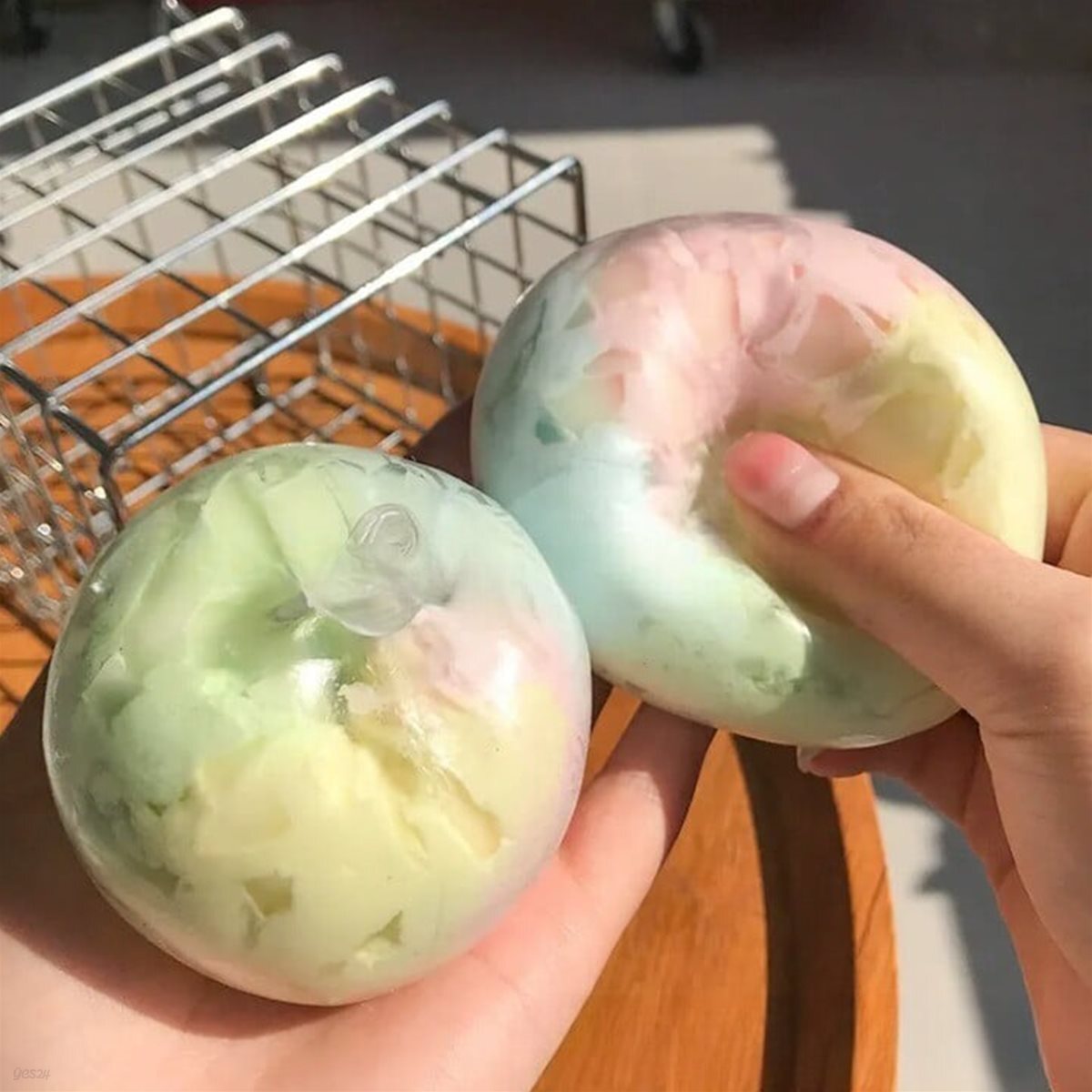 솜사탕 왁뿌볼 왁스 뿌시기 말랑이 2세대 슬랑이 슬라임 마시멜로우 타바 스퀴시 스트레스볼