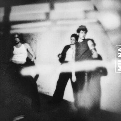 MUNA (무나) - 4집 Dancing On The Wall [클리어 레드 컬러 LP]