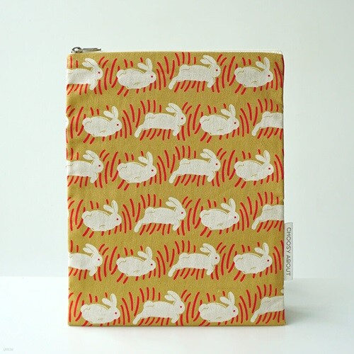 [츄지어바웃] 패턴파우치 사각파우치 달리는토끼