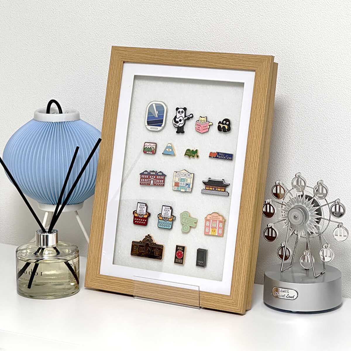 뱃지 보관함 개폐형 디스플레이 액자 A4 자석오픈형