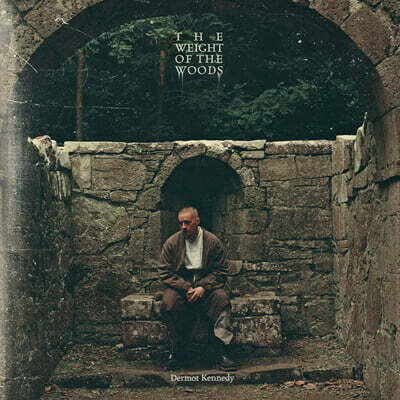 Dermot Kennedy — 3집 The Weight Of The Woods 앨범 커버