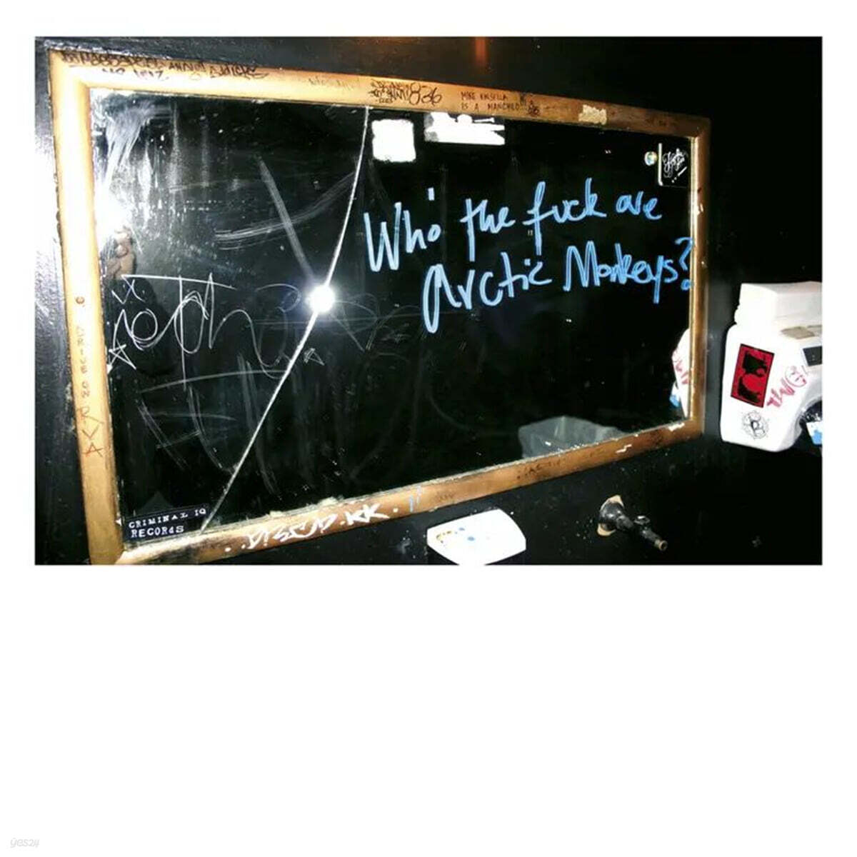 Arctic Monkeys (악틱 몽키즈) - Who The F*** Are Arctic Monkeys?