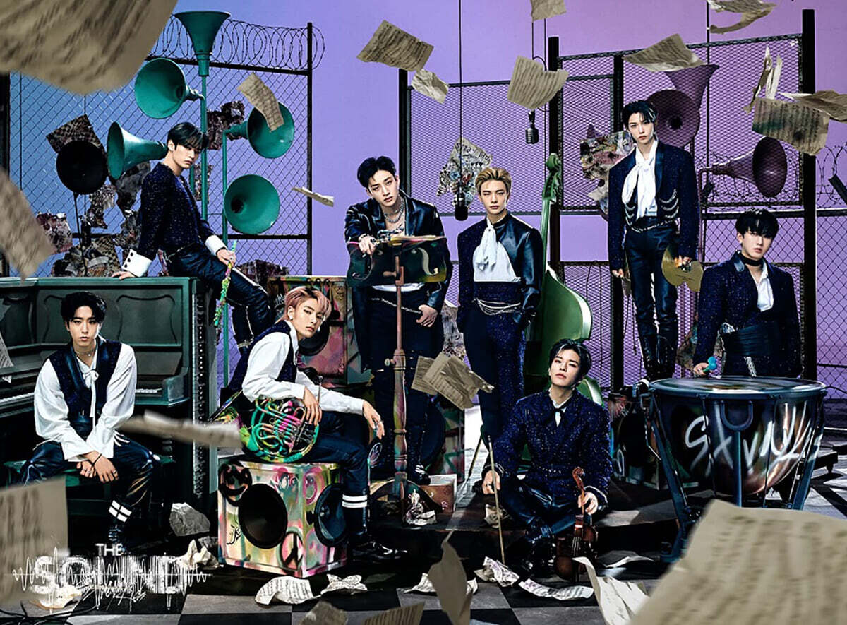 스트레이 키즈 (Stray Kids) - 일본 정규 1집 The Sound [Version A / CD + Blu-ray]