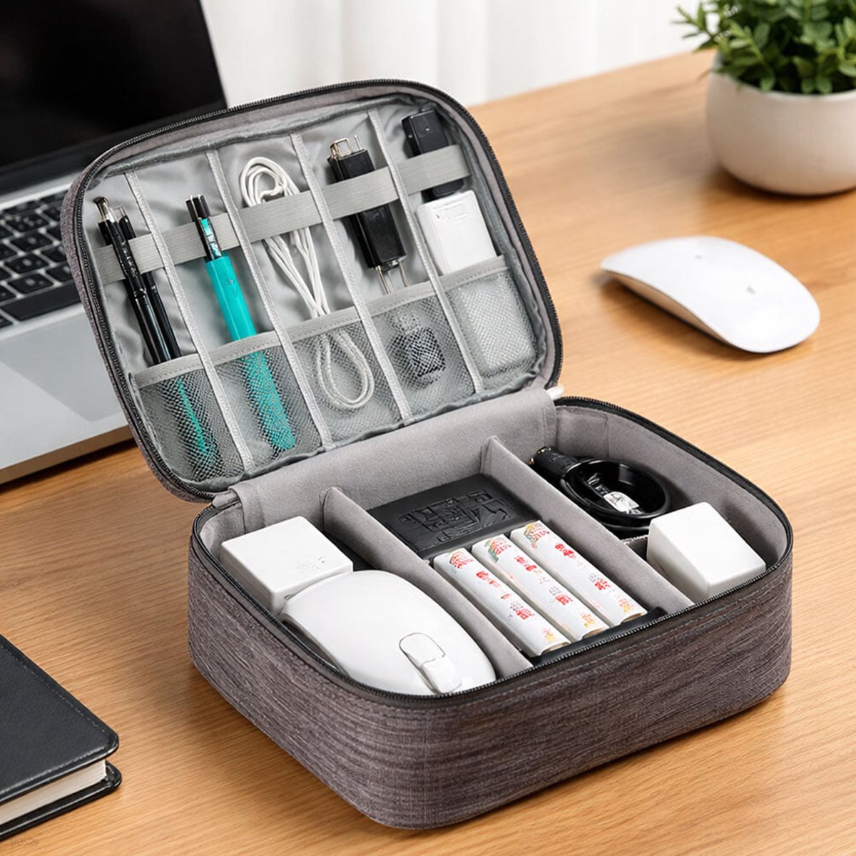 트래블라라 케이블파우치 가방속정리 USB 충전기 파우치 2color