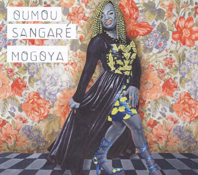 Oumou Sangare (오우무 상가레) - Mogoya [LP]