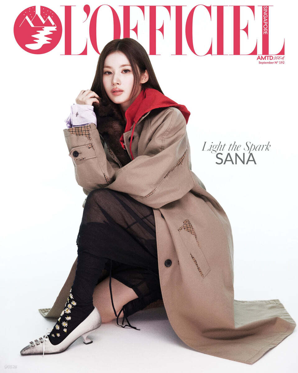 [A형] L'Officiel SG 로피시엘 싱가포르 2026년 09월호 : 트와이스 사나 커버