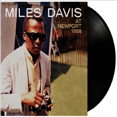 Miles Davis — At Newport 1958 앨범 커버