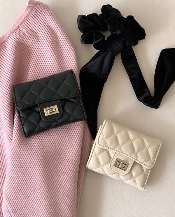 [소가죽] Minimal quilting wallet