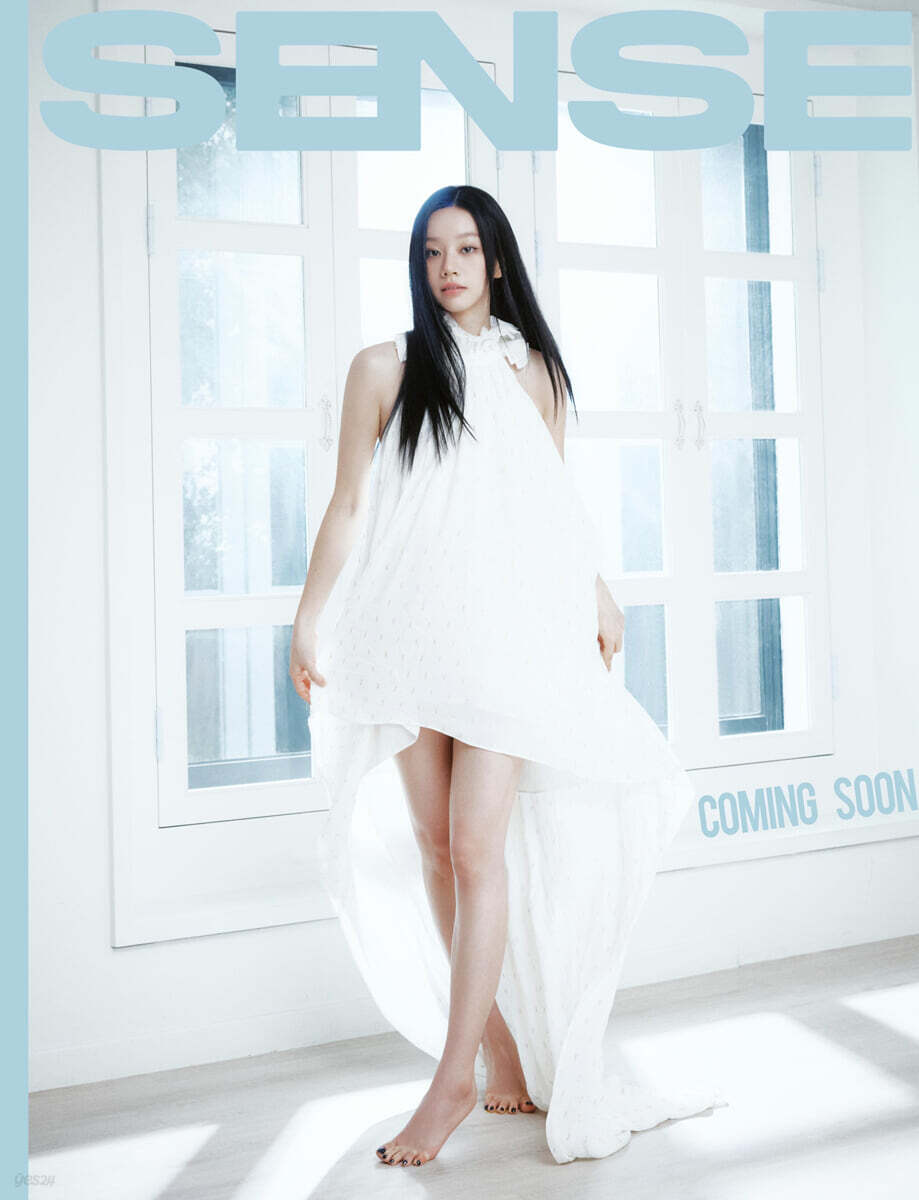 [B형] SENSE 센스 중국판 2026년 09월호 : 이혜리 (李惠利) 커버 (표지 미정 / B형 잡지+카드 3장+mini 포스터 1장)