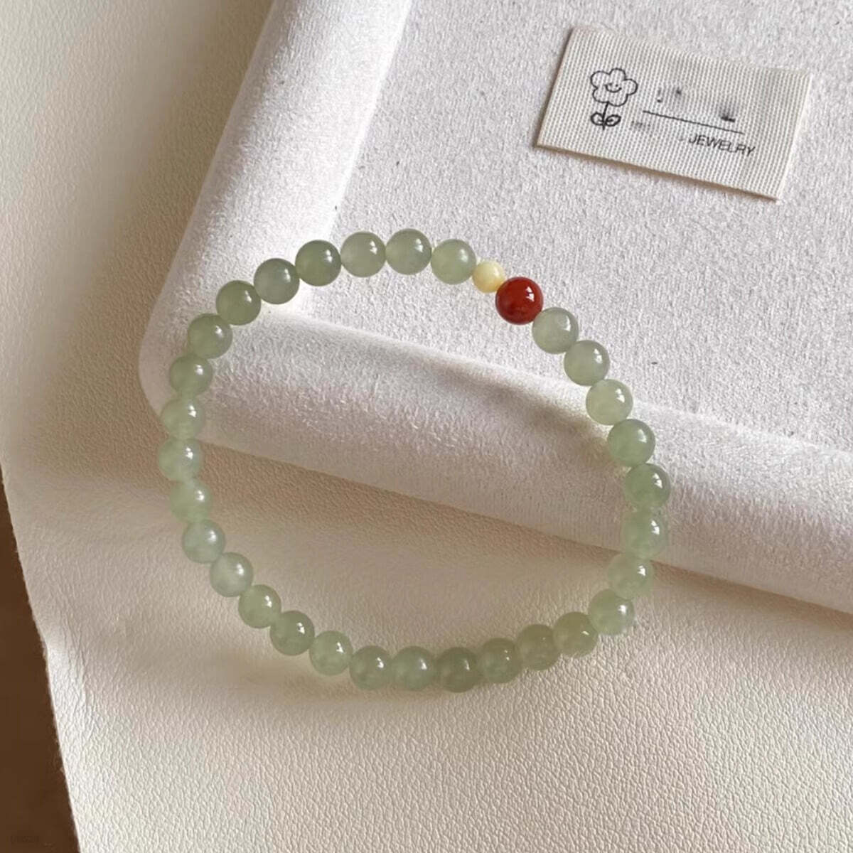 붉은 원석 비즈 크리스탈 유리 구슬 팔찌 에스닉 팔찌 레이어드 패션 악세사리 액막이 행운