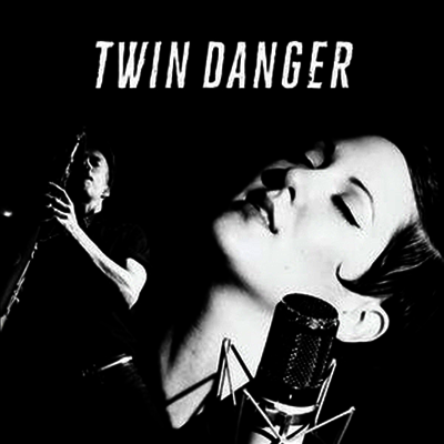 Twin Danger — Twin Danger 앨범 커버
