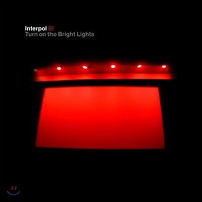 Interpol — Turn On The Bright Lights 앨범 커버