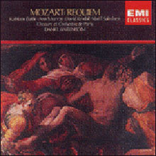 Mozart : Reauiem : Barenboim