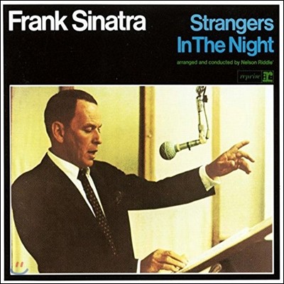 Frank Sinatra — Strangers In The Night 앨범 커버