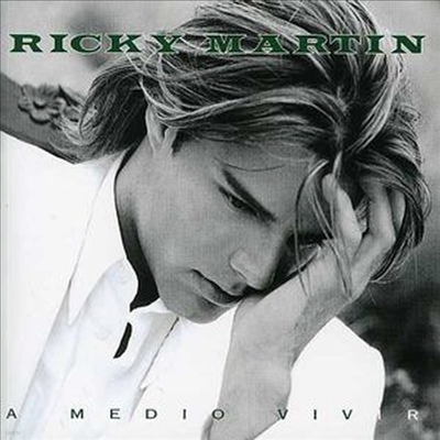 Ricky Martin - Medio Vivir (CD)