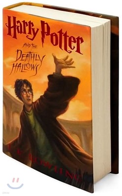 Harry Potter and the Deathly Hallows ( Book 7 - ظ 7) - J. K. Rowling Mary GrandPre  scholastic