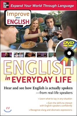 English in Everyday Life [With DVD]