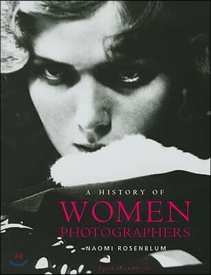 A History of Women Photographers