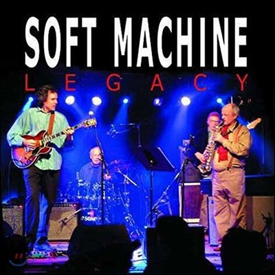 Soft Machine (Ʈ ӽ) - Live At The New Morning (Deluxe Edition)