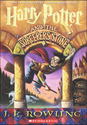 Harry Potter and the Sorcerer`s Stone : Book 1