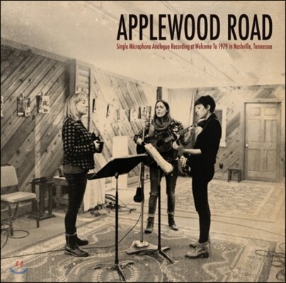 Applewood Road — Applewood Road(new) 앨범 커버