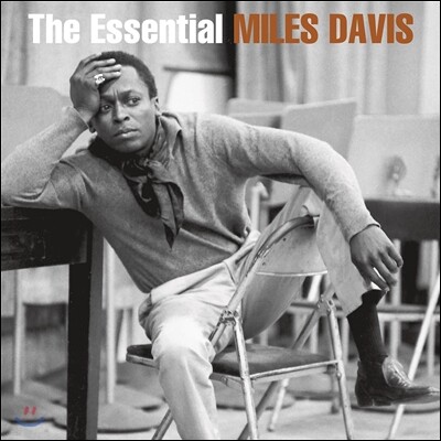 Miles Davis — The Essential Miles Davis 앨범 커버