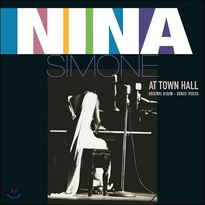 Nina Simone,Albert Tootie Heath,Jimmy Bond — Nina Simone (니나 시몬) - At Town Hall 앨범 커버