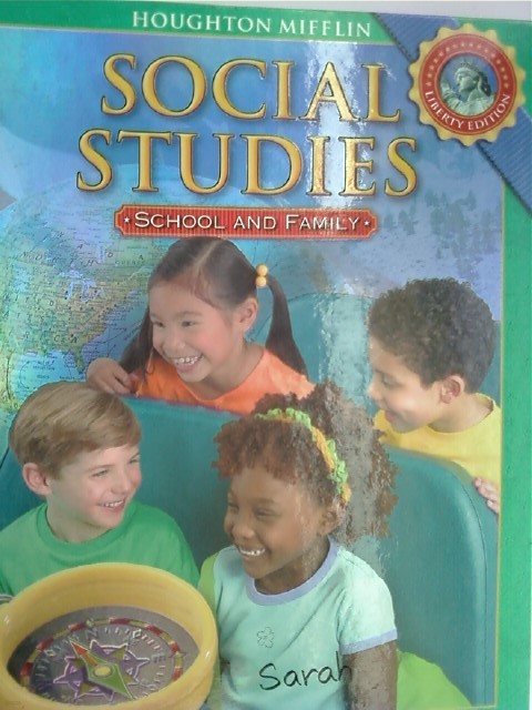 Houghton Mifflin Social Studies -School and family (Hardcover) /(하단참조)  