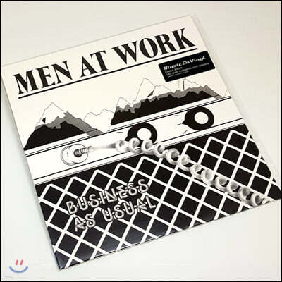 Men At Work — 1집 Business As Usual 앨범 커버