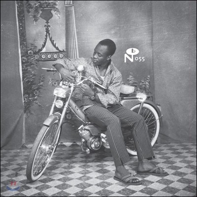 Volta-Jazz, Coulibaly Tidiani, Dafra Star, Echo Del Africa, Les Imbattables Leopards, Ouedraogo Youssef, Idy-O-Idrissa — Bobo Yeye: Belle Epoque In Upper Volta (보보 예예: 오트 볼타의 벨 에포크) 앨범 커버