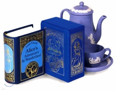 Alice's Adventures in Wonderland Minibook