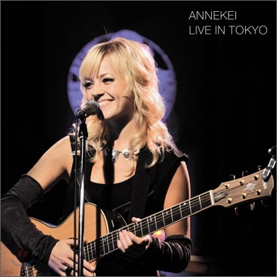 Annekei - Live In Tokyo