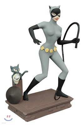 Batman Animated Series Catwoman PVC Statue